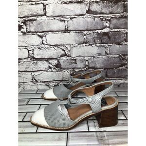 Vintage Jeffrey Campbell White Cap Gray Leather Perforated Sandals Women’s 7M US